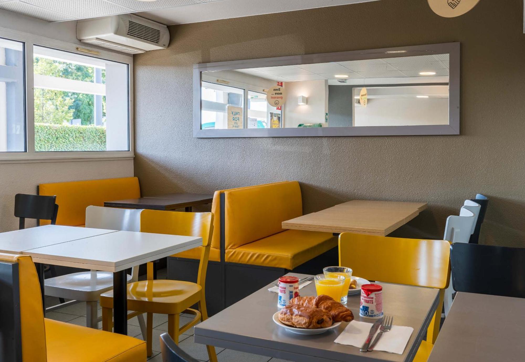 B&B Hotel Orleans Ouest La Chapelle-Saint-Mesmin Bagian luar foto